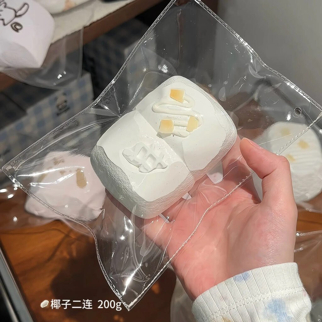 340001 Lutra Double Coconut / Lutra ダブルココナッツ