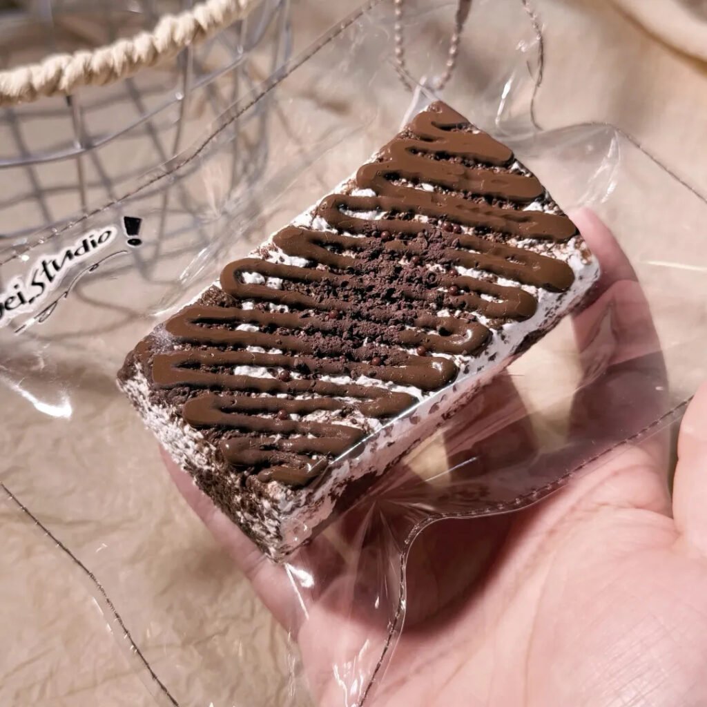 399001 Luwei Nienie Cocoa Toast (Dry Cream Texture Series) / 芦苇捏捏的店 可可吐司（干奶油触感系列）