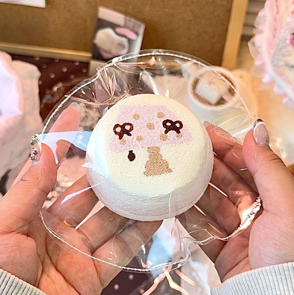 150014 LyingLamb Lamp Round Toast (Fluffy Cream Texture Series) / 躺躺小羊 台灯圆吐司(绵奶油触感系列)