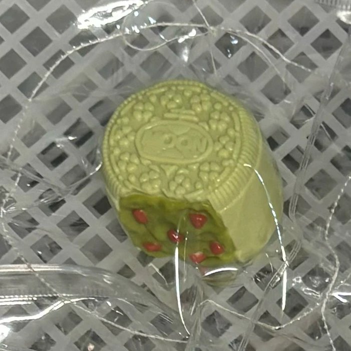410003 Mantou Squishy Matcha Red Bean Mooncake - Cosmetic Defect (Slightly Resistant Texture Series) / 馒头捏 抹茶红豆月饼（外观瑕疵）（稍阻触感系列）