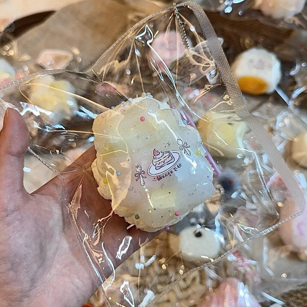 253017 Mango Bumang Candy Sprinkle Chubby Cream (Cotton Cream Clay 2.0 Texture Series) / Mango不忙 彩糖胖奶油(绵奶油泥2.0触感系列)