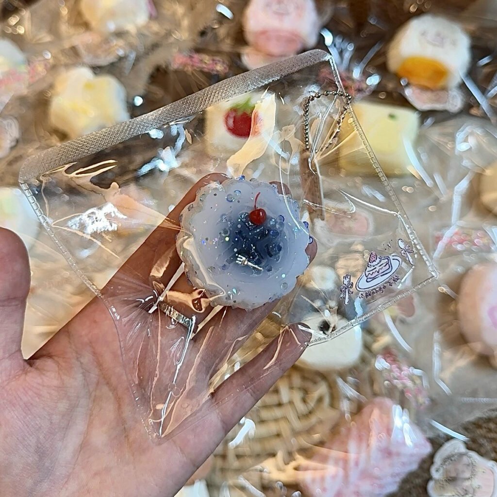 253030 Mango Bumang Blueberry Mini Mooncake (Cotton Cream Clay 2.0 Texture Series) / Mango不忙 蓝莓迷你月饼（绵奶油泥2.0触感系列）