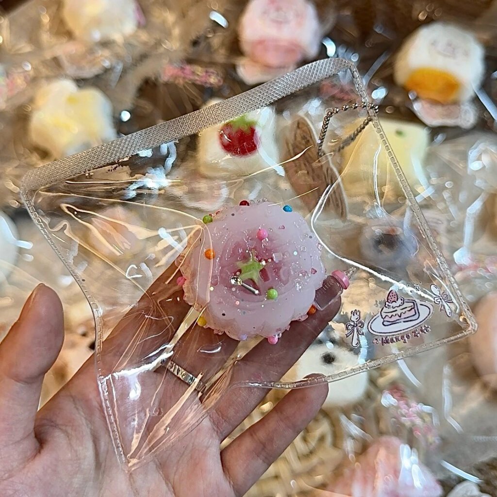 253032 Mango Bumang Tomato Mini Mooncake (Cotton Cream Clay 2.0 Texture Series) / Mango不忙 番茄迷你月饼（绵奶油泥2.0触感系列）