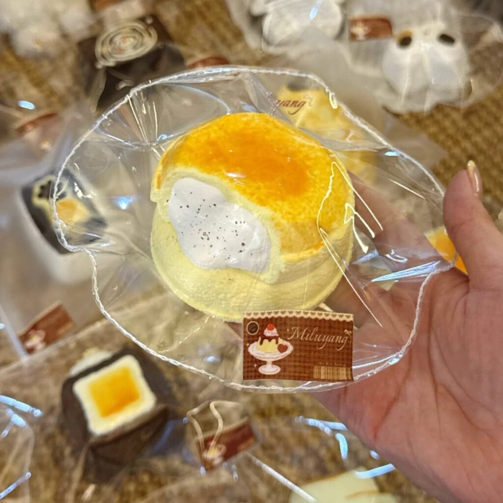 230016 Miluyang Cream-Filled Dorayaki (Fluffy Cream Texture Series) / 麋鹿羊MILUYANG 奶油夹心铜锣烧（绵奶油触感系列）