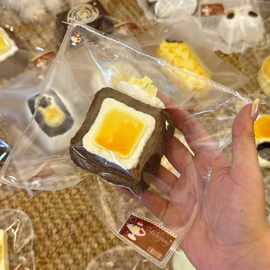 230026 Miluyang Caramel Cheese Square Bread (Thick Milk Clay Texture Series) / 麋鹿羊MILUYANG 焦糖乳酪方面包（厚奶泥触感系列）
