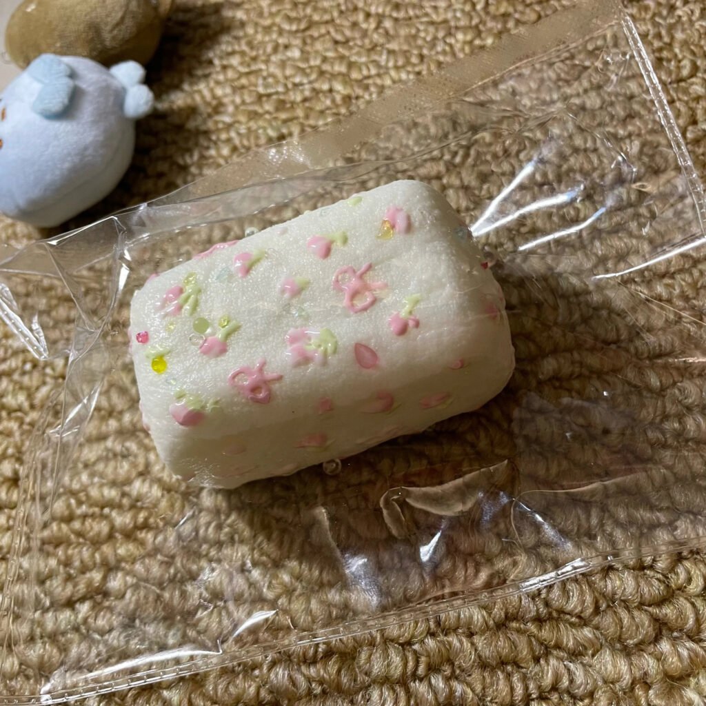 375012 Mintrain Vintage Floral Milk Brick (Sweet Potato Clay Texture Series) / 薄荷雨Mintrain 复古碎花奶砖（红薯泥触感系列）