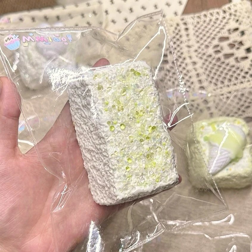 256007 MMiao Studio Crushed Ice Long Toast (Green Apple Texture Series) / MMiao studio 碎碎冰长吐司（青苹果触感系列）