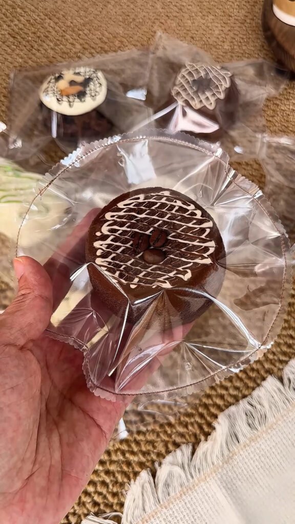 129017 MMTnienie Double-Layer Two-Tone Drizzle Round Cake (Mochi Milk Cake Texture Series) / MMTnienie 双层双色淋酱小圆（糯奶糕触感系列）