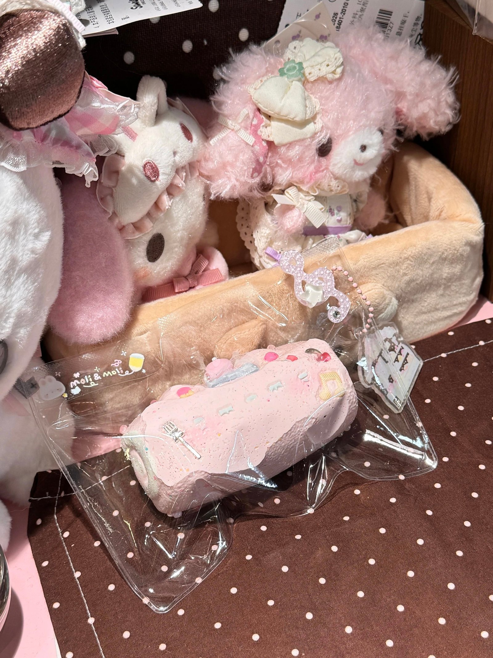 91022 Moli & Moli Kitten Apple Swiss Roll (Cream Paste Texture Series) / Moli&Moli捏捏 小猫苹果瑞士卷(乳膏泥触感系列)