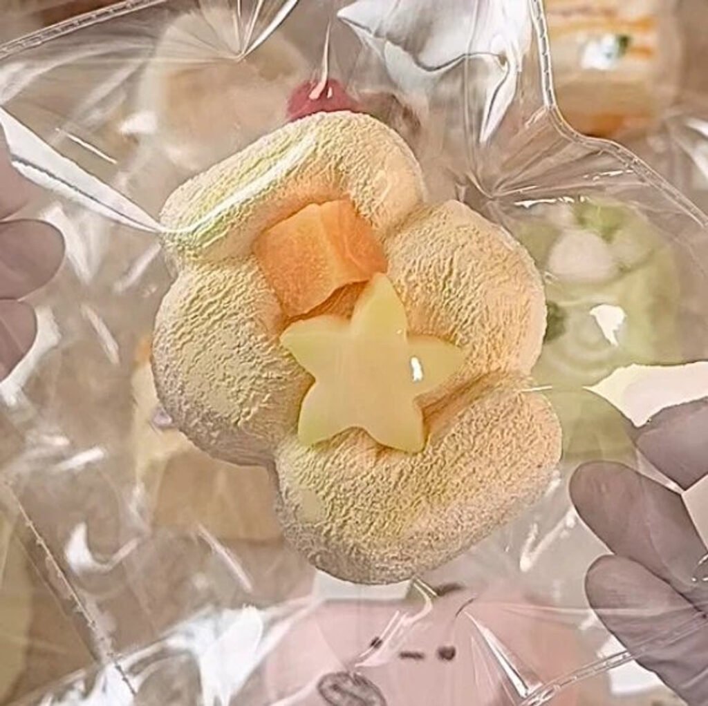302002 MRCK Starfruit Mango Cream Bar (Wet Cheese Clay Texture Series) / 毛绒创可捏 杨桃芒果奶油条（湿酪泥触感系列）