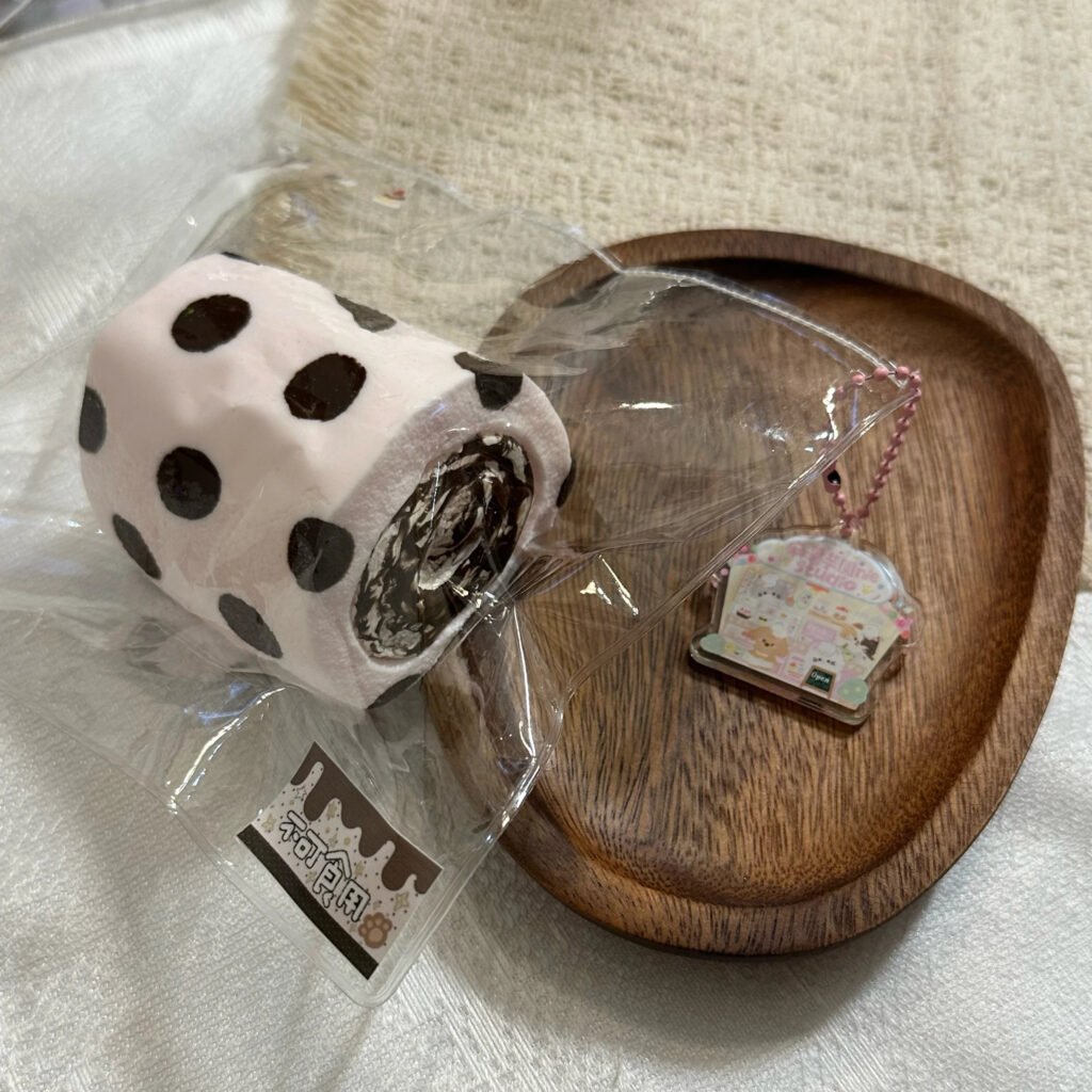 421100 Mochi Taro Nie Studio Large Polka Dot Roll (Soft Cream Texture Series) / 麻薯芋圆nie studio 波点随便卷（大号）（软奶油触感系列）