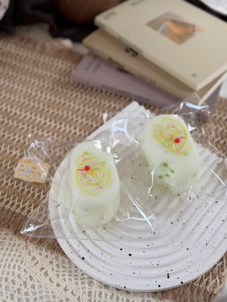 128140 Mumu Nienie Apple Snow Skin Ice Cream (Mochi Clay Texture Series) / 木木捏捏 苹果冰皮雪糕（麻薯泥触感系列）