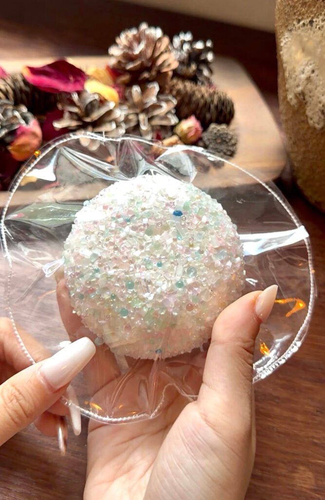 160023 Nohara Nienie Crumb-Coated Mini Round (Dry Milk Cake Clay Texture Series) / 野原捏一捏 裹碎小圆（干奶糕触感系列）