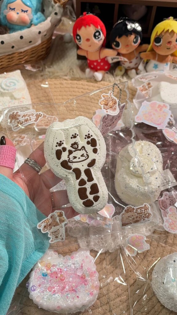 437006 NuoYumi Hand-Painted Fork (Glutinous Cream Clay Texture Series) / 糯玉米NuoYumi 手绘叉子（糯奶油触感系列）