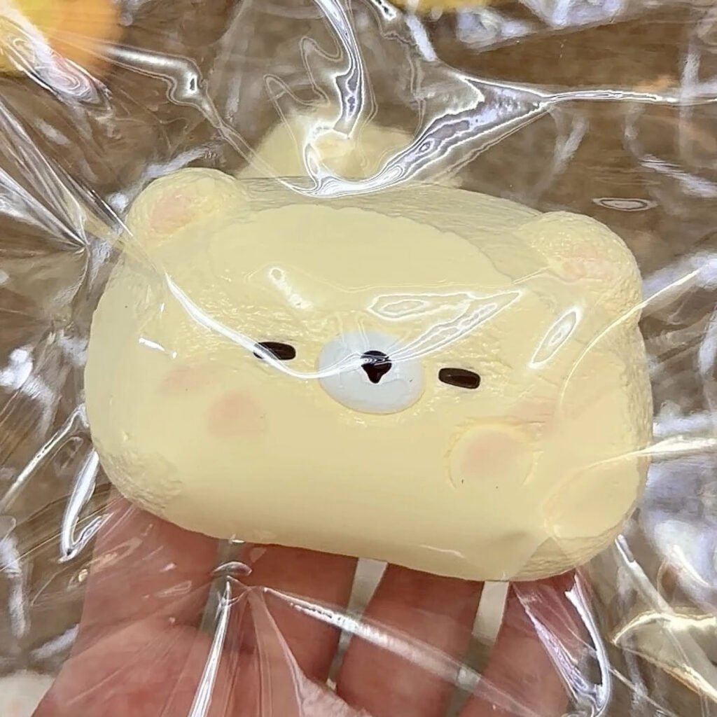135086 Ohmo Nienie Square Bear (Heat Pad Cream Cheese Clay Texture Series) / ohmo捏捏 四角いくま (加熱パッドクリームチーズクレイ触感シリーズ)