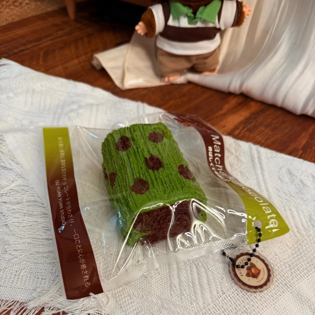 49016 Ouyuan Yuan Handmade Matcha Chocolate Tree Stump (Mochi Clay Texture Series) / 欧圆圆手作 抹茶巧遇树桩（麻薯泥触感系列）