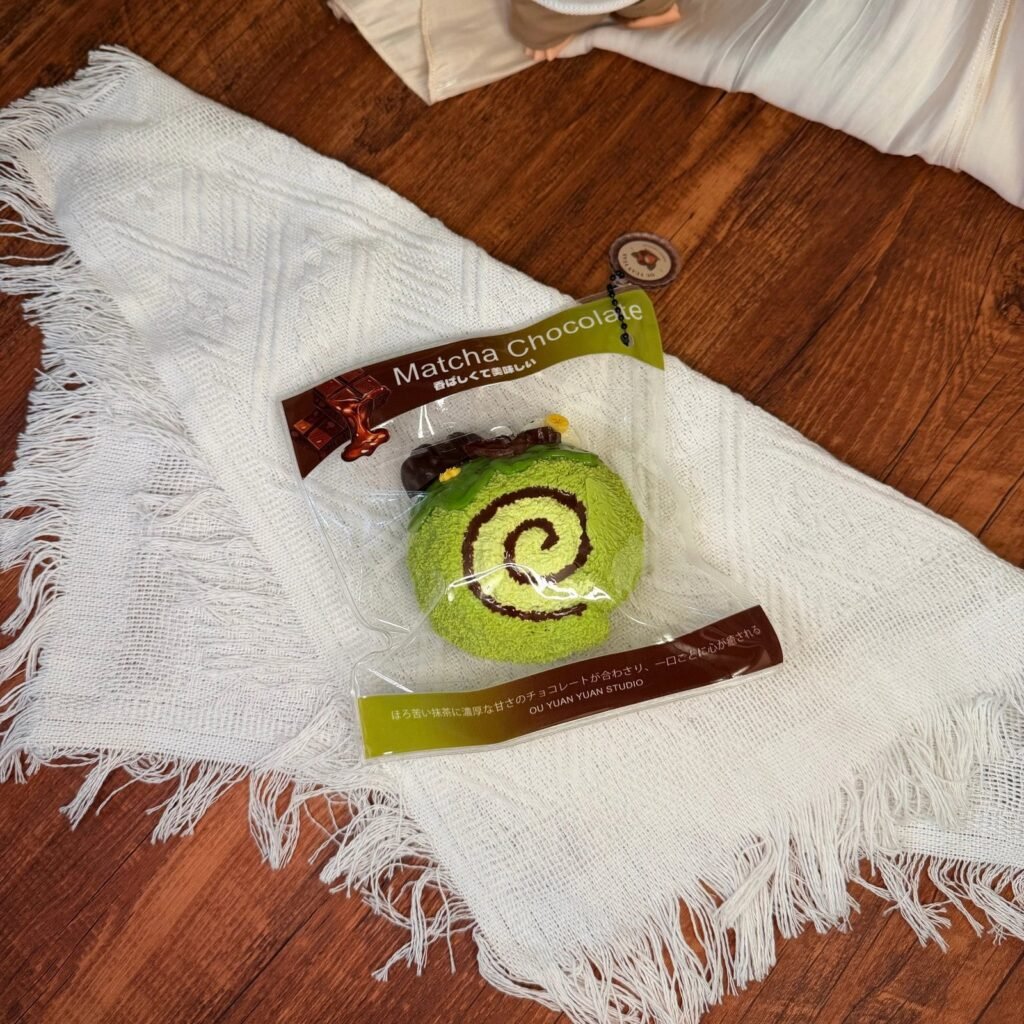 49017 Ouyuan Yuan Handmade Matcha Roll (Mochi Clay Texture Series) / 欧圆圆手作 抹茶卷（麻薯泥触感系列）