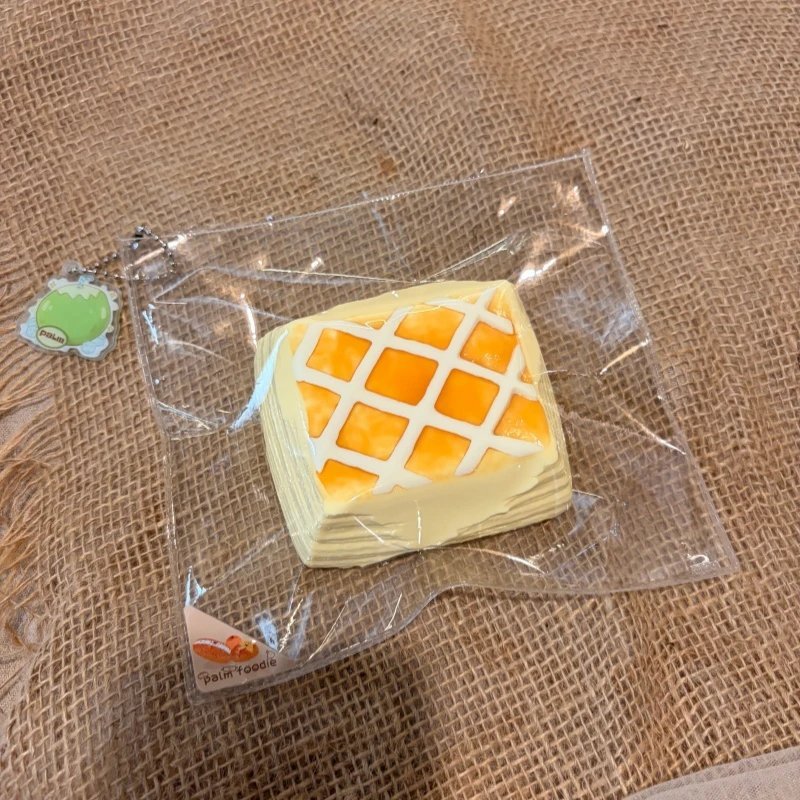 405004 PALM Milk Crumble Mille-Crepe Square (Yogurt Clay Texture Series) / PALM胖胖捏捏 奶酥千层方（酸奶泥触感系列）