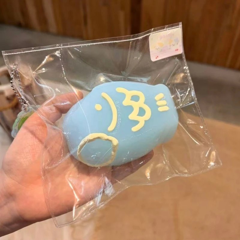 405028 PALM Blue Jelly Fish Gummy (Yogurt Clay Texture Series) / PALM胖胖捏捏 蓝冻小鱼软糖（酸奶泥触感系列）