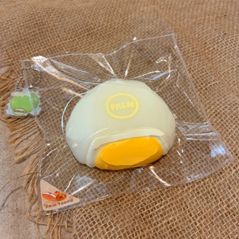 405054 PALM Chubby Custard Snow-Skin Mooncake - Translucent (Yogurt Clay Texture Series) / PALM胖胖捏捏 胖胖奶黄冰皮月饼(颜色透一点)(酸奶泥触感系列)