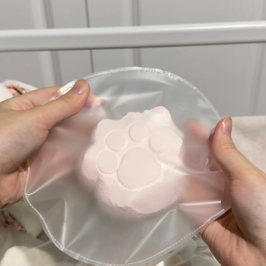 372000 Ping Shenme Mini Hat Chubby Cat Paw / 苹什么 小帽子胖猫爪