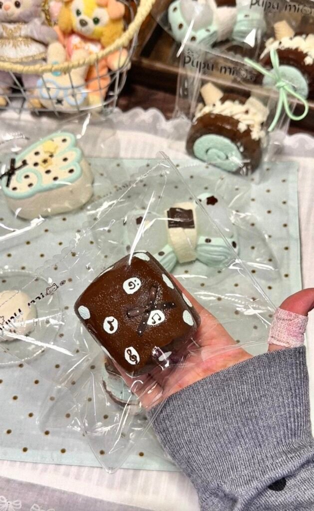 311002 PuPu Miao Studio Polka Dot Double-Layer Marshmallow (Thin Chocolate Texture Series) / PuPu喵studio 波点双层棉花糖（薄巧触感系列）