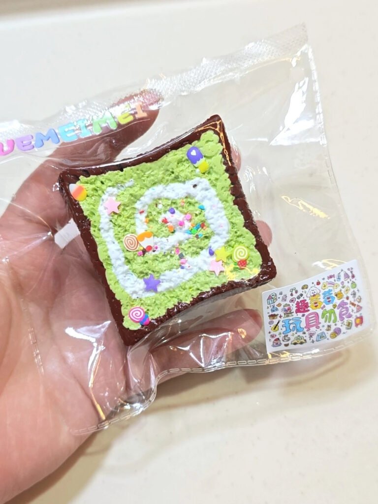 183011 Qumeimei Matcha Chocolate Mini Square Toast (Rice Cake Clay Texture Series) / 趣莓莓 抹茶巧克力小方吐司（年糕泥触感系列）