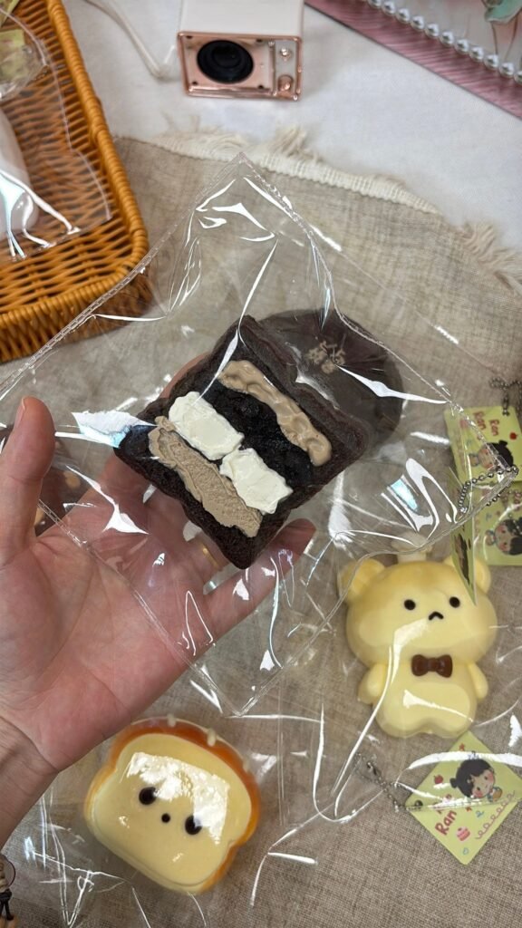 380006 Ranran Handmade Chocolate Toast (Cotton Cream 2.0 Texture Series) / 染染手工馆 巧克力吐司（绵奶油2.0触感系列）