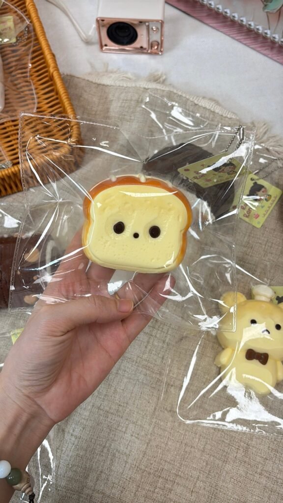 380012 Ranran Handmade Dazed Bread (Cotton Cream 2.0 Texture Series) / 染染手工馆 呆呆面包（绵奶油2.0触感系列）