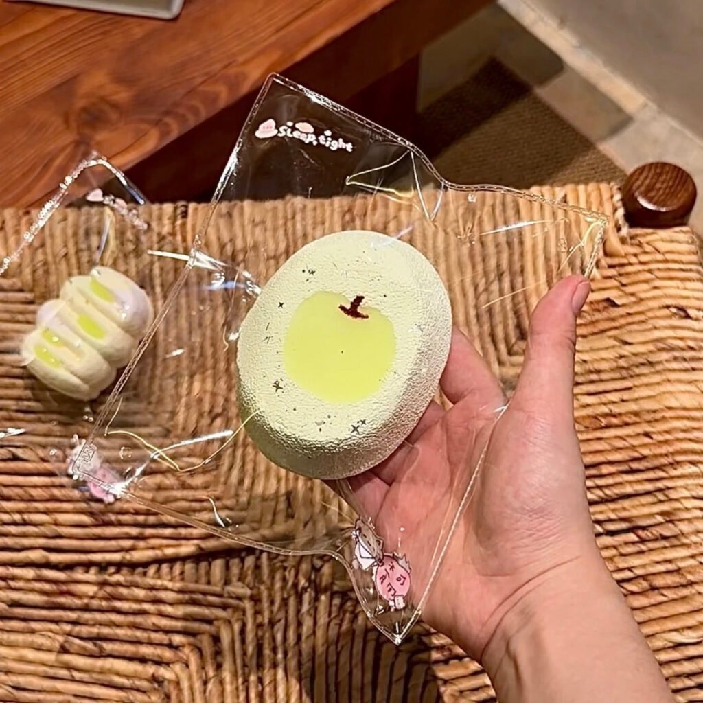 95046 Well Rested Again Squishy Apple Senbei (Dry Clay Oven Texture Series) / 又睡饱了捏捏 りんごせんべい (ドライクレイオーブン触感シリーズ)