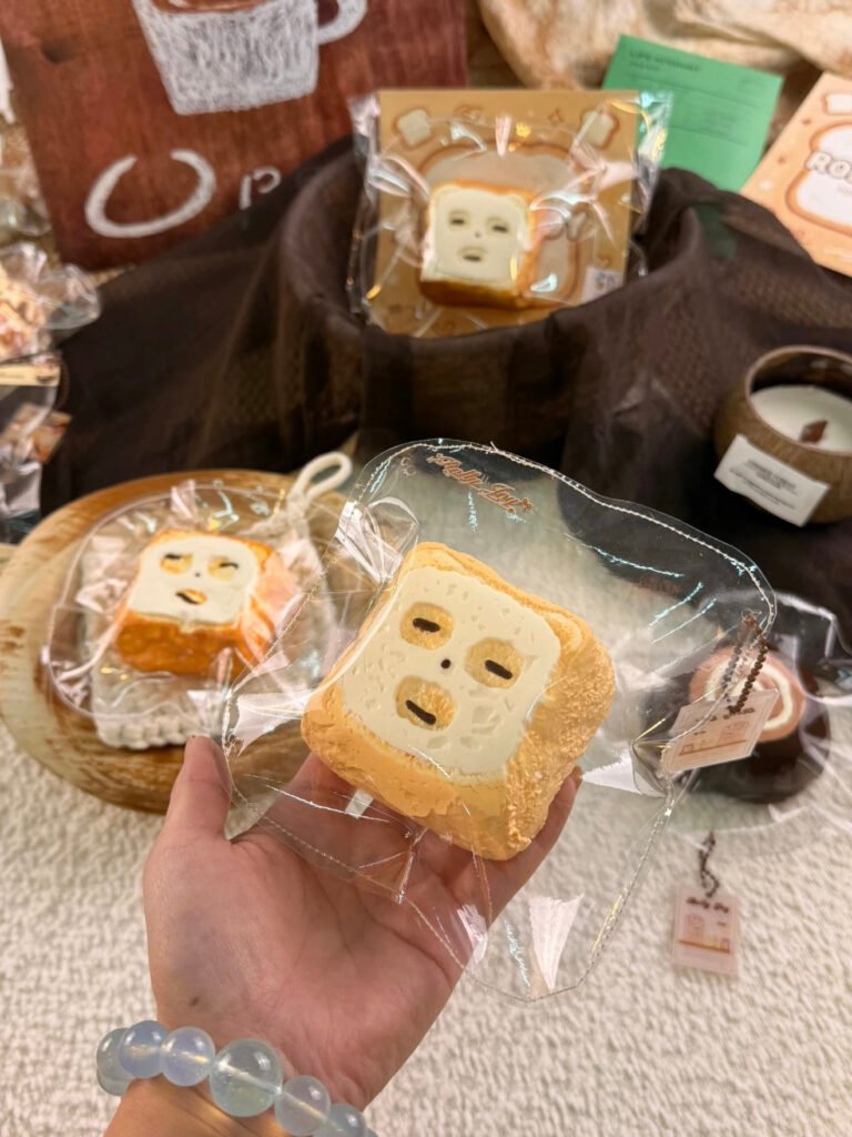 432005 Rollyjoy Face Mask Toast (Thin Milk Clay Texture Series) / Rollyjoy 面膜吐司（稀奶泥触感系列）