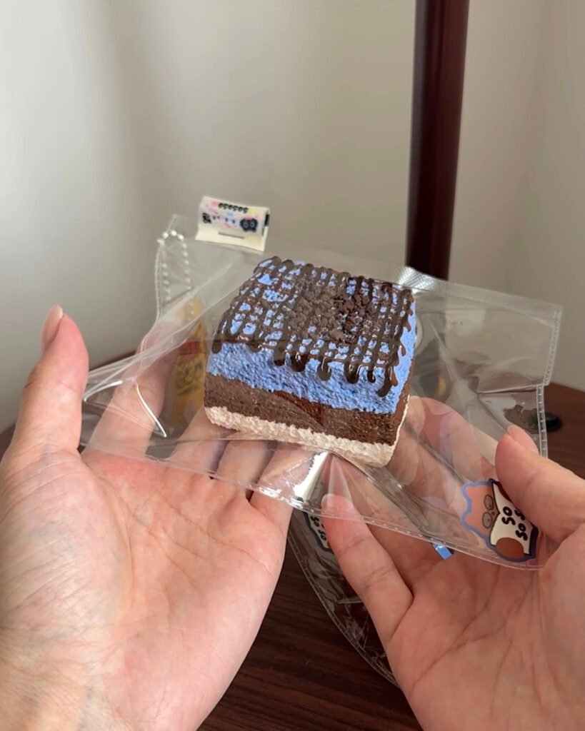 384014 SoSo Layered Square Cake (Low Resistance Texture Series) / SoSo的捏捏 分层方糕（小阻力触感系列）
