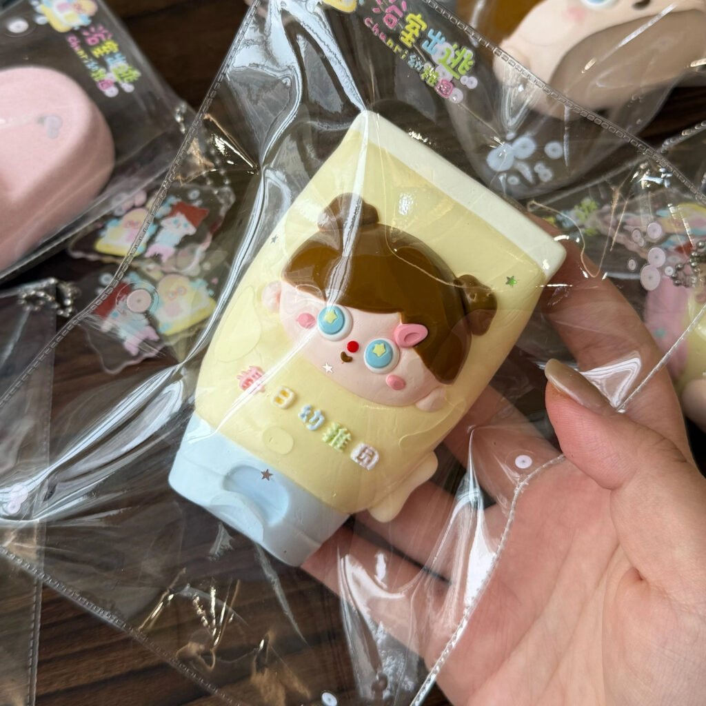 401007 Spring Kindergarten Facial Cleanser (Whipped Cream Texture Series) / 春日幼稚园 洗面奶（绵奶油触感系列）