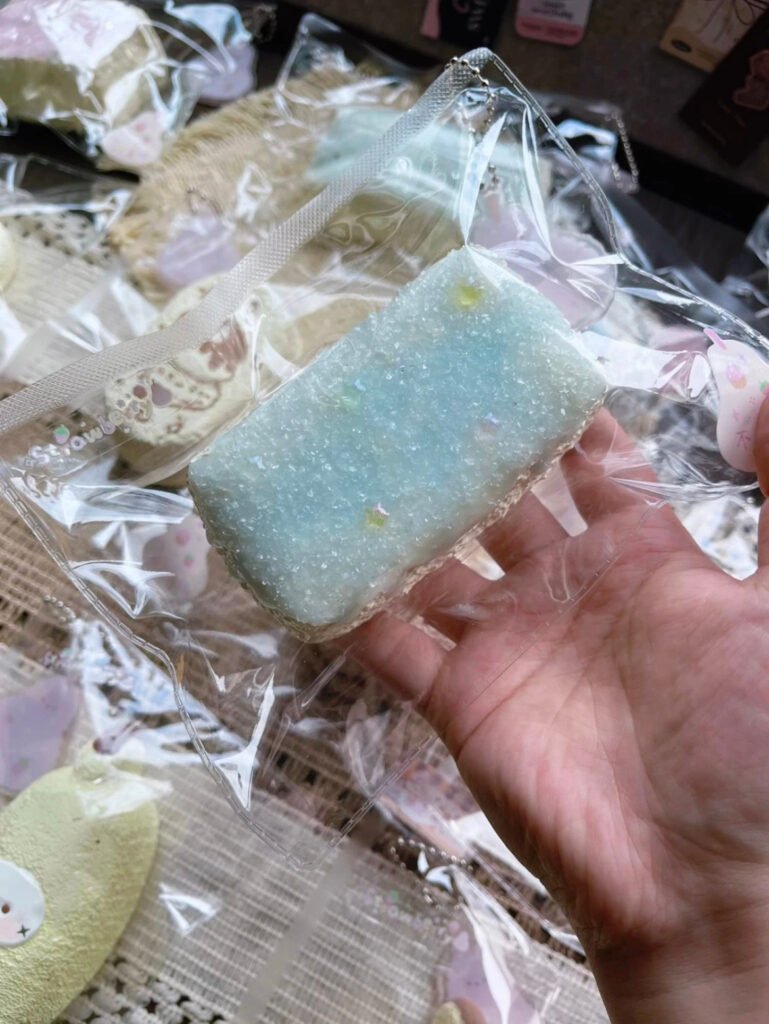 343003 Strawberry Blue Crumble Brick (Cotton Cream Texture Series) / 士多啤梨 ブルークランブルブロック (コットンクリーム触感シリーズ)