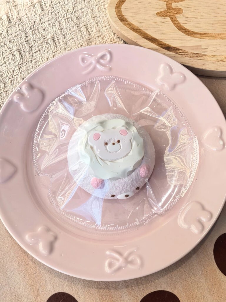 348009 Little Tomato Bear Strawberry Cake (Ice Cream Clay Texture Series) / 小番茄捏捏铺 小熊草莓蛋糕（冰糕泥触感系列）