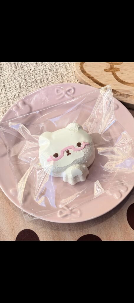 348010 Little Tomato Glasses Bear (Modeling Clay Texture Series) / 小番茄捏捏铺 眼镜小熊（橡皮泥触感系列）