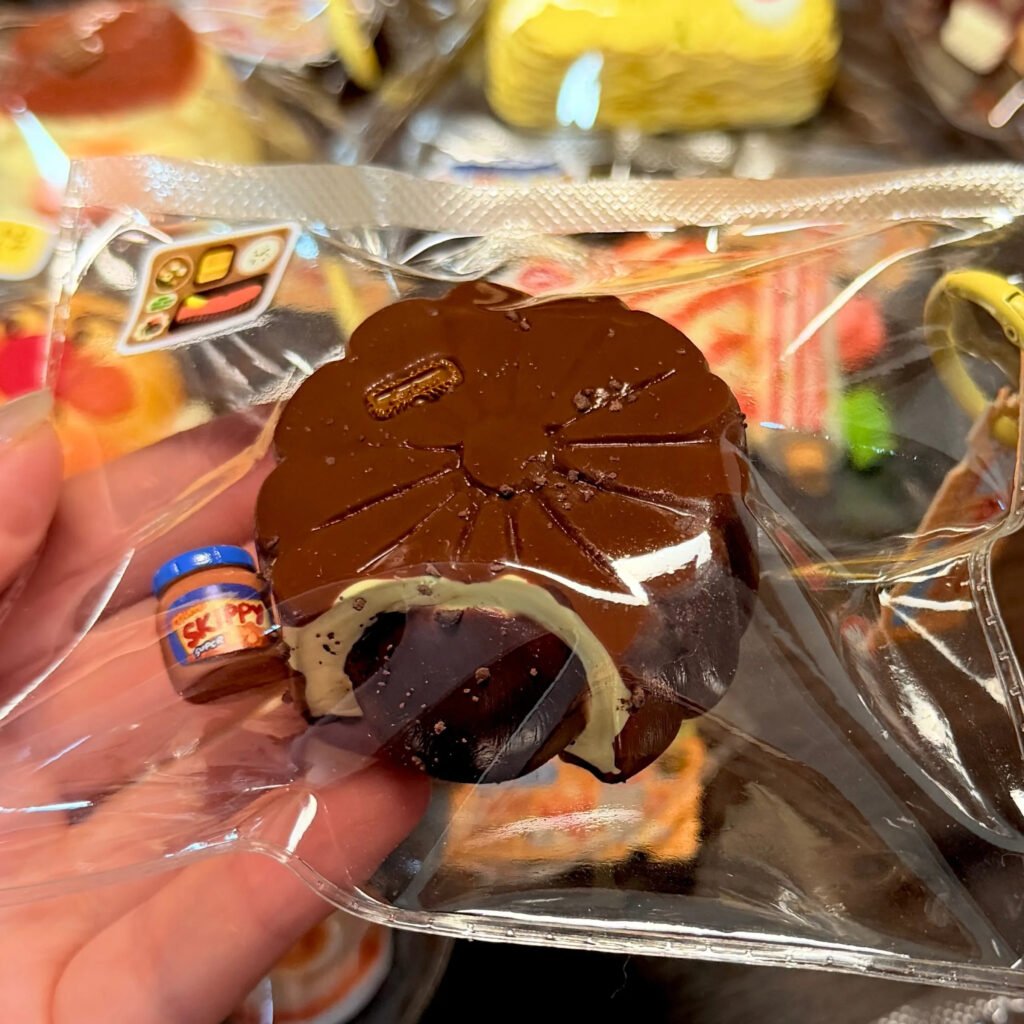 141064 Toovo Cute Mini Lava Dark Chocolate Mooncake / Toovo cute 捏捏 ミニ流心ダークチョコ月餅