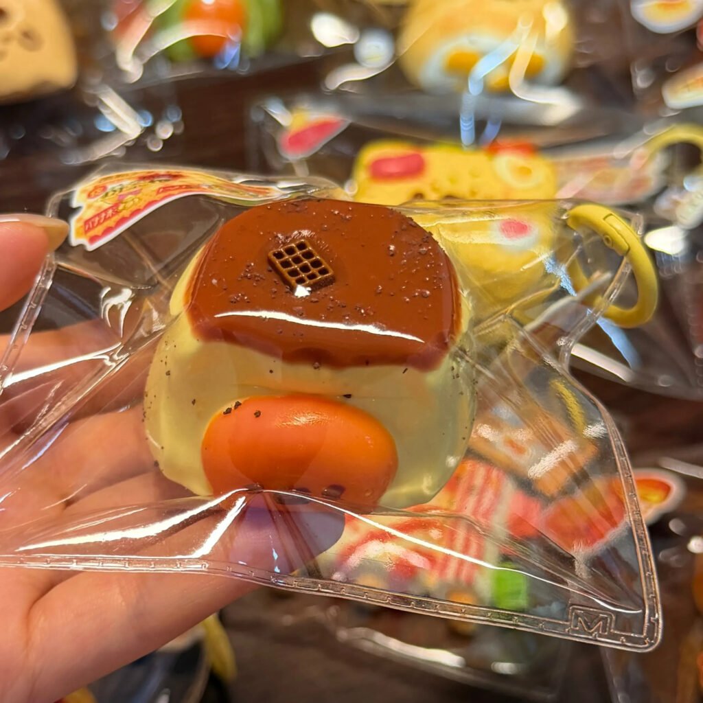 141066 Toovo Cute Pudding Egg Yolk Mound / Toovo cute 捏捏 プリン卵黄の山