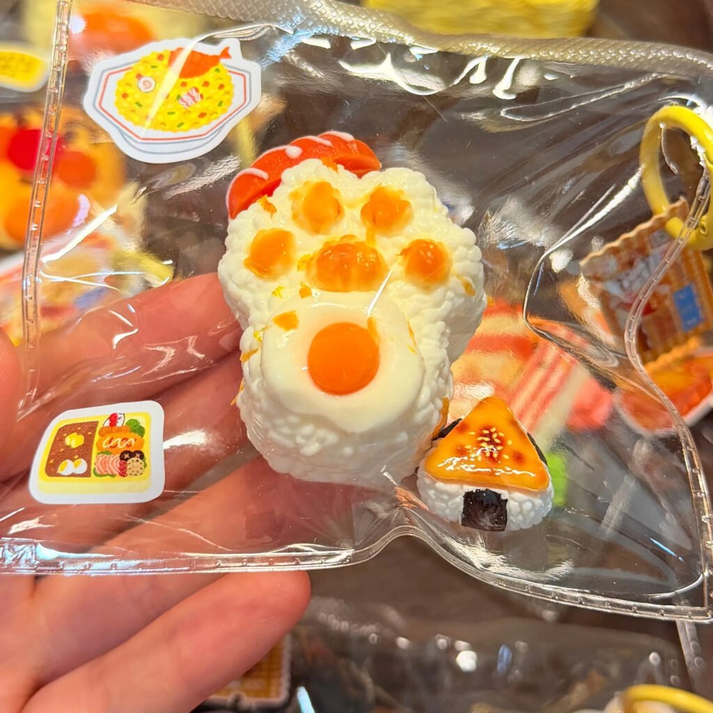 141071 Toovo Cute Salmon Cat Paw Stick / Toovo cute 捏捏 サーモンねこ肉球スティック