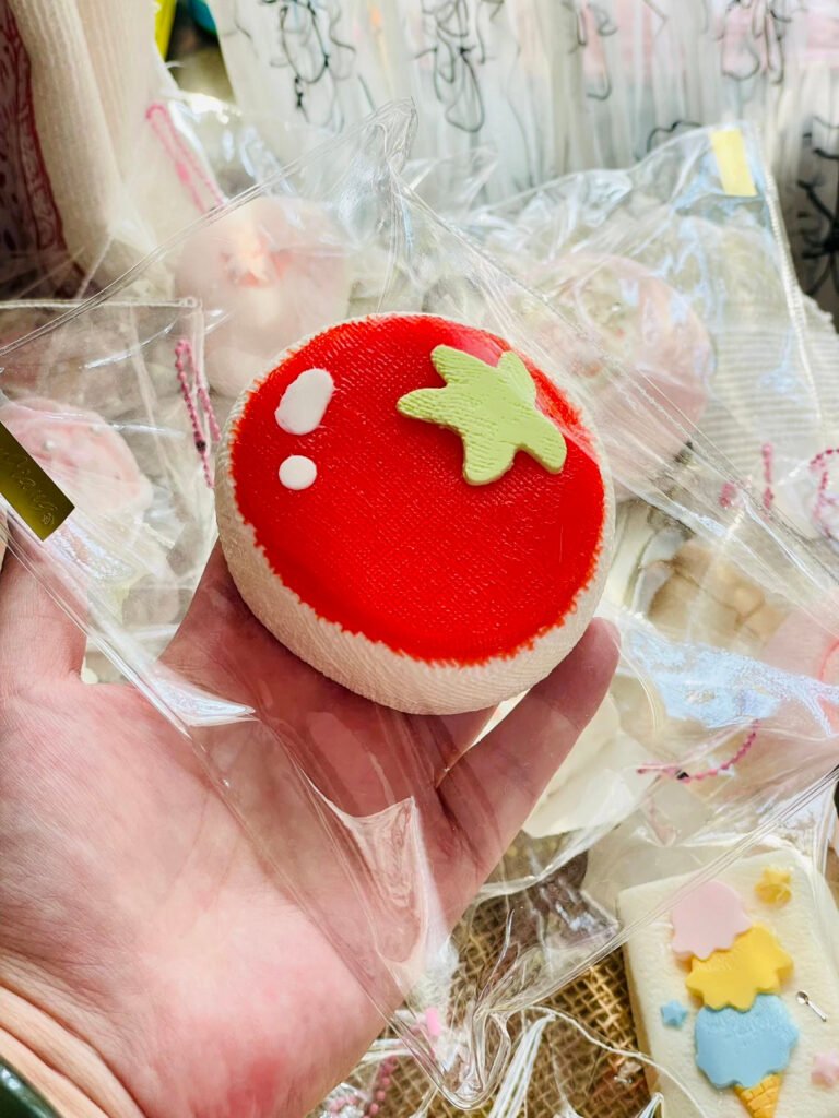 390004 Unicorn Lianjiang Tangy Tomato (Yogurt Clay Texture Series) / 独角兽恋酱史莱姆捏捏 番茄有点酸（酸奶泥触感系列）