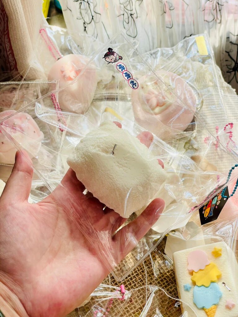 390014 Unicorn Lianjiang Plump Pillow (Sticky Mashed Potato Clay Texture Series) / 独角兽恋酱史莱姆捏捏 墩墩枕（黏糊土豆泥触感系列）
