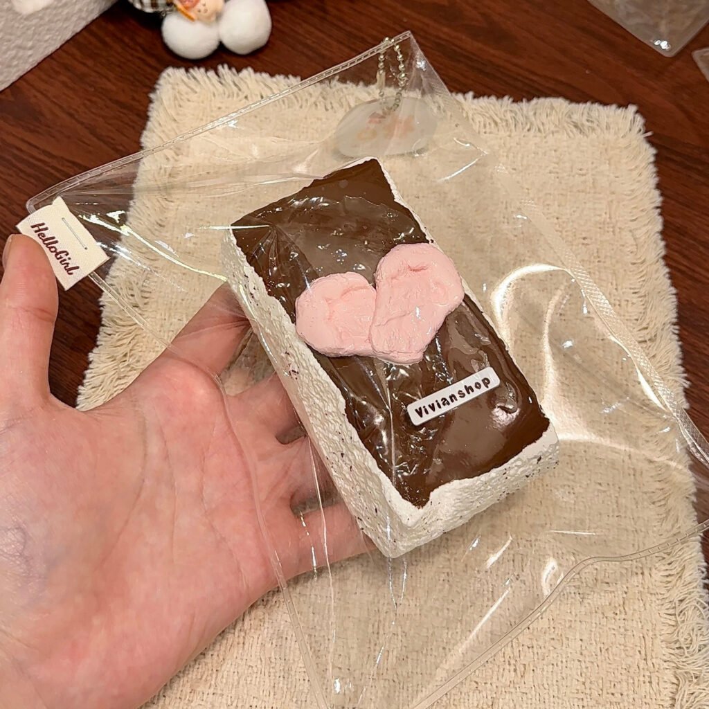 4323 Vivianshop Heart Cocoa Long Toast (Cotton Cream Texture Series) / Vivianshop ハートココアロングトースト (コットンクリーム触感シリーズ)