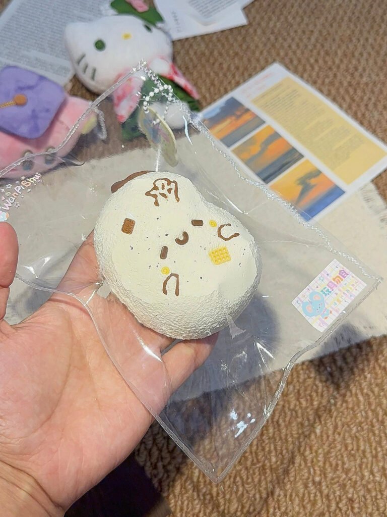 65015 Playful Mouse Squishy Little Bean (Cotton Cream Texture Series) / 顽皮鼠捏捏 一颗豆（棉奶油触感系列）