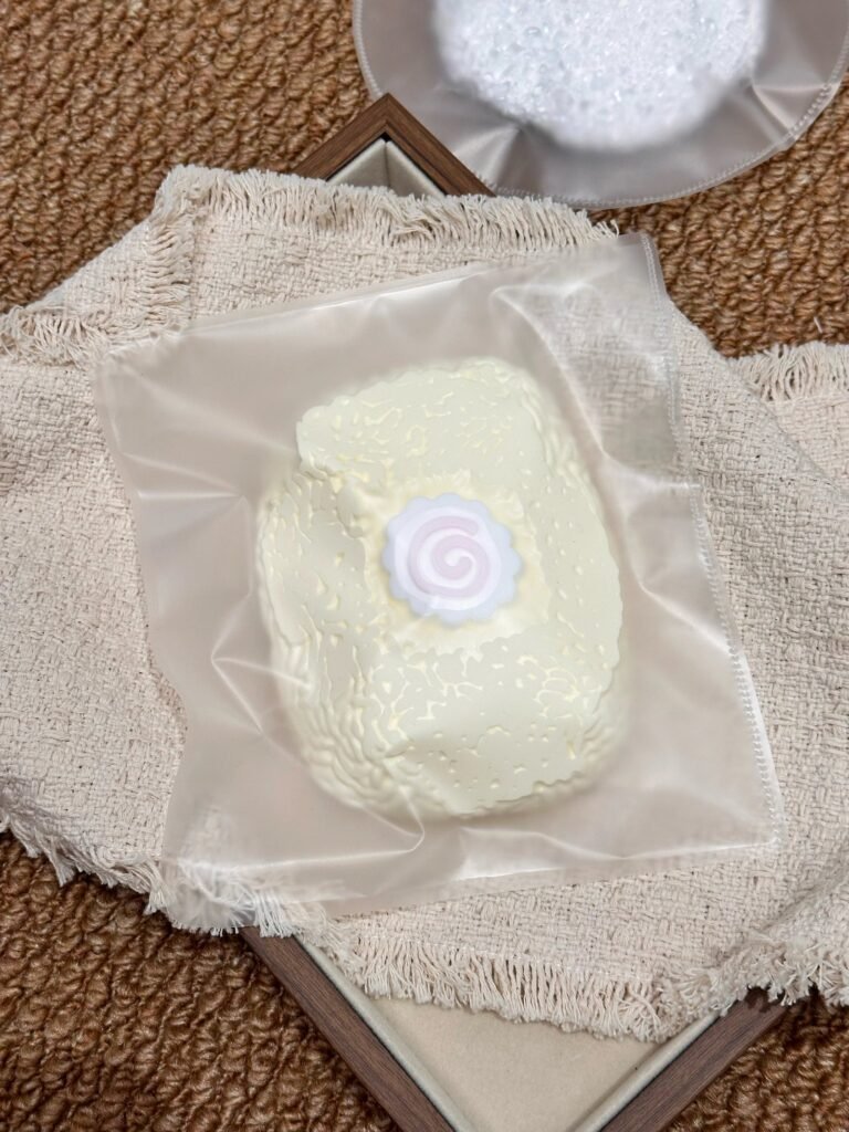 373006 Xiao Beibei Chubby Rice (Extra-Soft Clay Texture Series) / 小呗呗的捏捏 胖米饭（变态软泥触感系列）