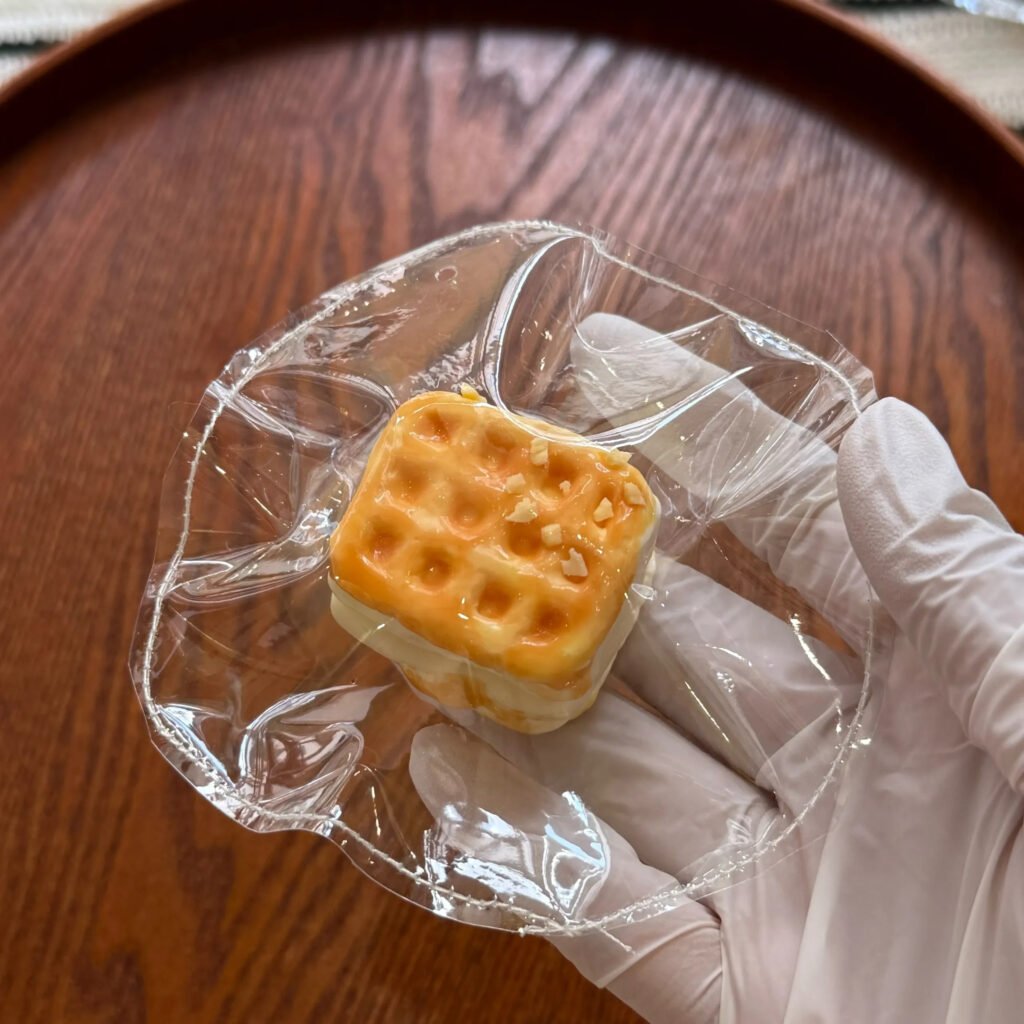 339007 Xiaxia Vending Machine Roasted Peanut Soda Cracker (New Dry Cheese Clay Texture Series) / 夏夏de贩卖机 ローストピーナッツソーダクラッカー (新ドライチーズクレイ触感シリーズ)