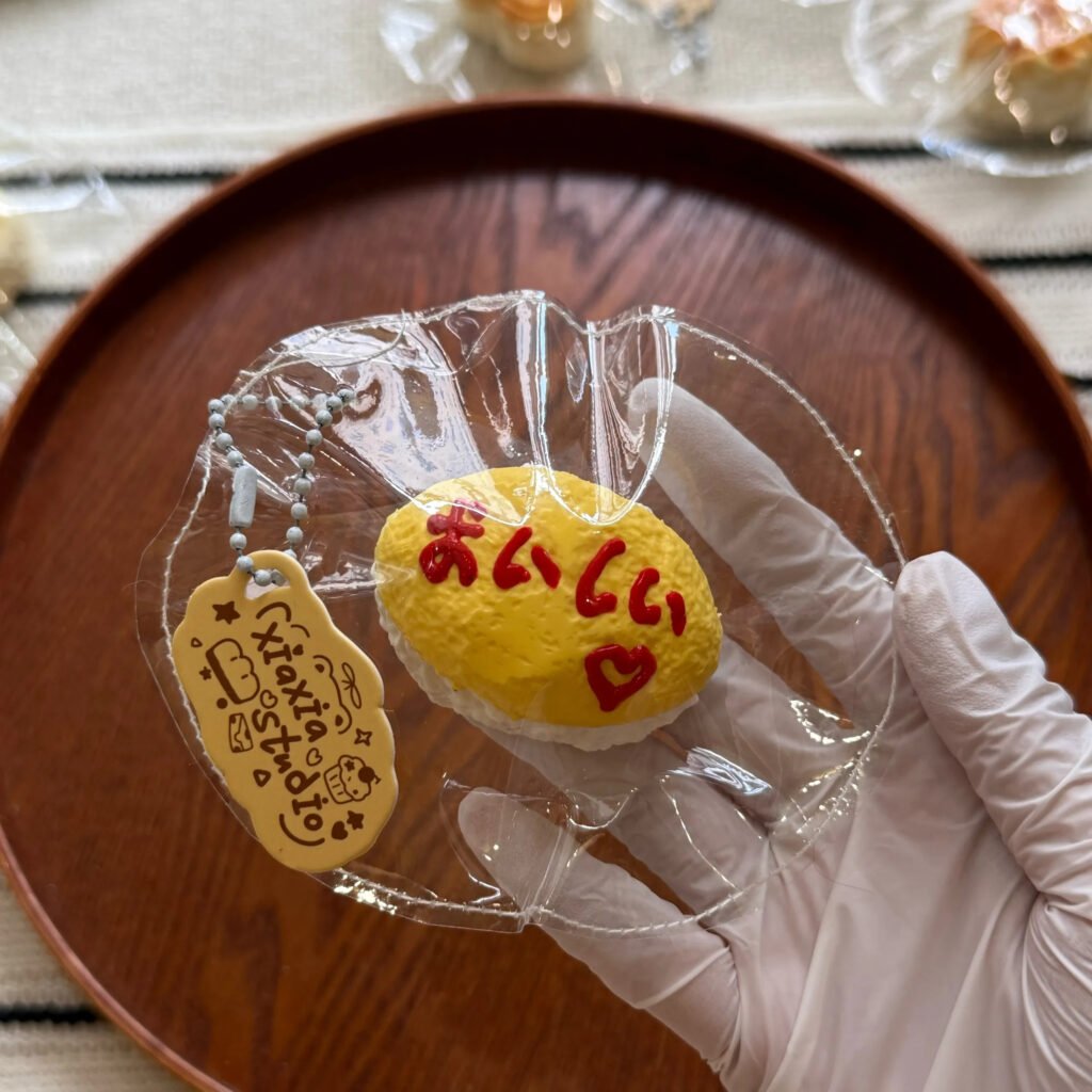 339011 Xiaxia Vending Machine Lettered Omurice (New Dry Cheese Clay Texture Series) / 夏夏de贩卖机 文字入りオムライス (新ドライチーズクレイ触感シリーズ)
