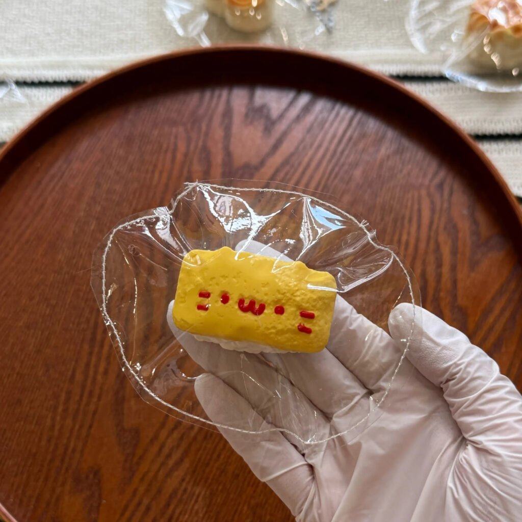 339015 Xiaxia Vending Machine Open-Eyed Tamagoyaki (New Dry Cheese Clay Texture Series) / 夏夏de贩卖机 目を開けた玉子焼き (新ドライチーズクレイ触感シリーズ)