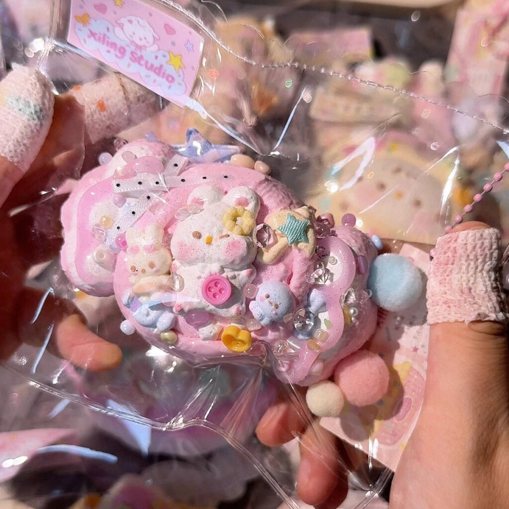 324024 Xiling Studio Gummy Bunny (Soft Squeeze Texture Series) / Xiling Studio 软糖兔兔（柔软触感系列）