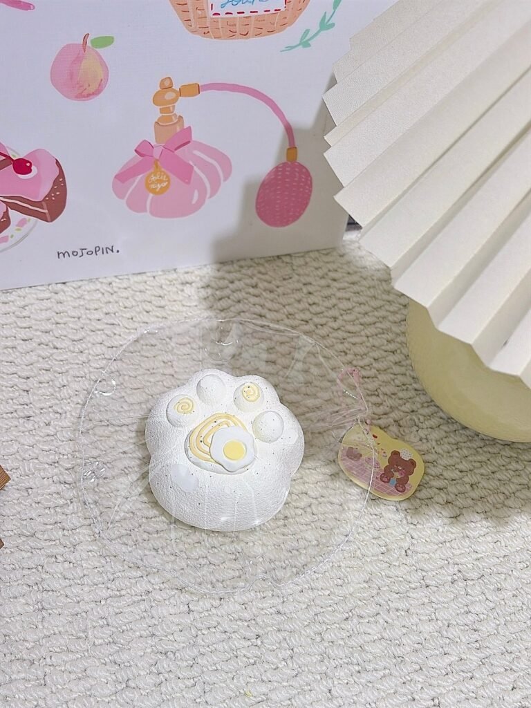 35026 Xinuonuo Fluffy Chubby Cat Paw (Dry Glutinous Cream Texture Series) / 喜糯糯大王的捏 绵绵胖猫爪（干糯奶油触感系列）