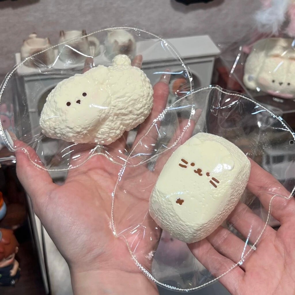 125023 Xiu Maomi Nienie Knife-Cut Mantou Cat (Glutinous Cream Texture Series) / 修猫咪捏捏 刀切馒头喵（糯奶油触感系列）